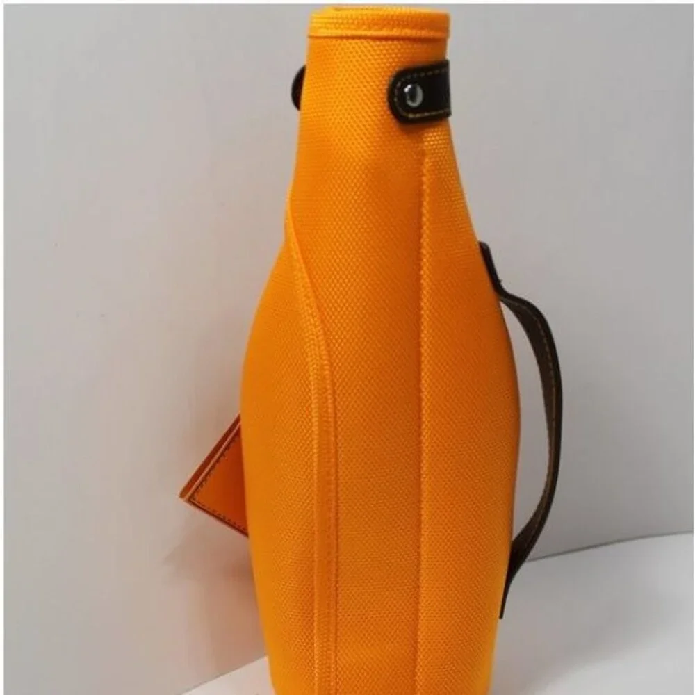 2 Veuve Clicquot NWT 750ml ICE JACKET Insulated Thermal Neoprene Sleeves